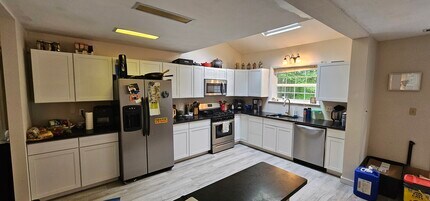 13 Cardinal Dr in Ithaca, NY - Building Photo - Building Photo