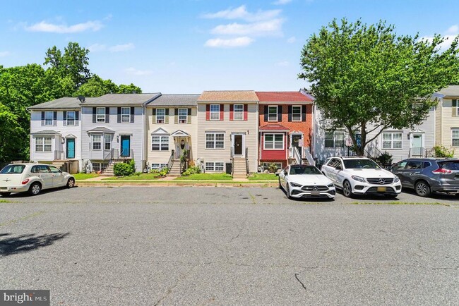 property at 32 Tameron Pl