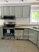 24955 Westmoreland Dr in Farmington Hills, MI - Building Photo - Building Photo