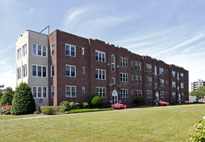 Harbor View Manor Apartments