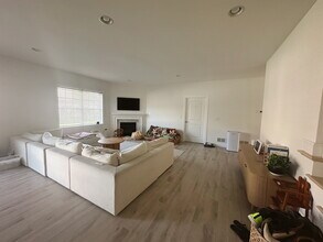 206 Buckton Dr in Lititz, PA - Building Photo - Building Photo