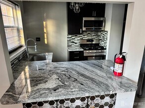 6501 Ave C in Edison, NJ - Building Photo - Building Photo