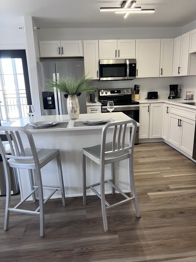 property at 209 W Jefferson St