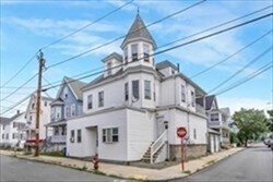 39 Garden St in Malden, MA - Building Photo