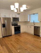 197 Pine Hill Rd in Thomaston, CT - Building Photo - Building Photo