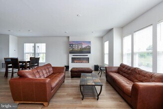 1747 Riverbluff Ave in Dumfries, VA - Building Photo - Building Photo