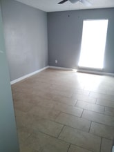 10110 Forum Park Dr in Houston, TX - Building Photo - Building Photo