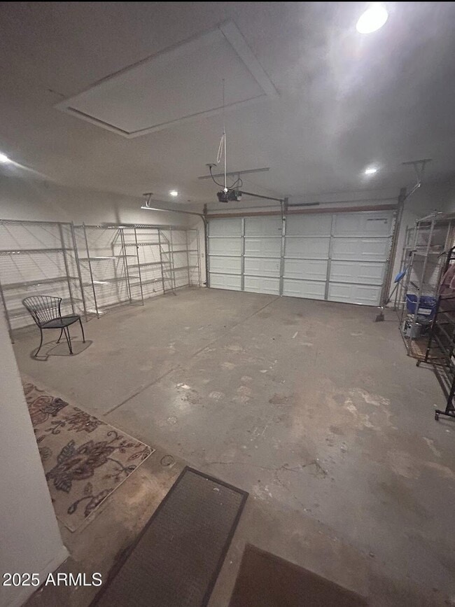 6728 S Terrace Rd in Tempe, AZ - Building Photo - Building Photo