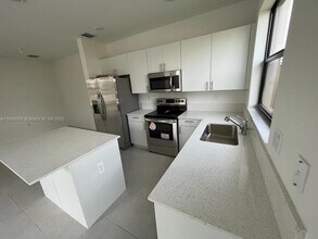 24628 SW 118 Ct in Princeton, FL - Building Photo - Building Photo