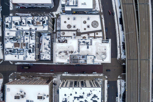 Bookmen Stacks in Minneapolis, MN - Building Photo - Building Photo