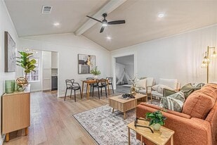 529 Cherokee Trail in Keller, TX - Building Photo