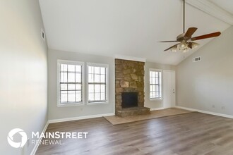 4109 Kingscrest Cove in Memphis, TN - Building Photo - Building Photo