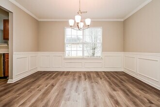 1452 Shelnut Ct in Hampton, GA - Foto de edificio - Building Photo