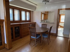 4807 W Wells St in Milwaukee, WI - Building Photo - Building Photo