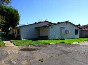 1351 W Stoneridge Ct in Ontario, CA - Building Photo - Building Photo