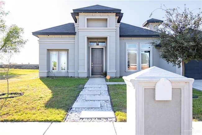 property at 1101 S New Mexico St