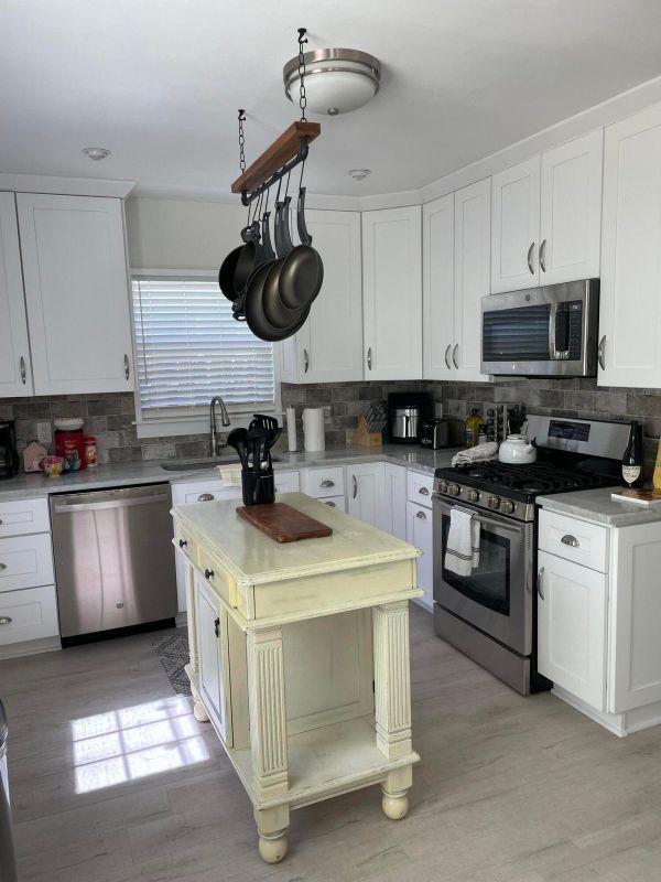 property at 1609 N M St