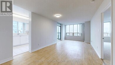 28 Empress Ave in Toronto, ON - Building Photo - Building Photo