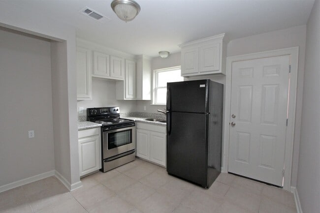 property at 29194 W Karen St