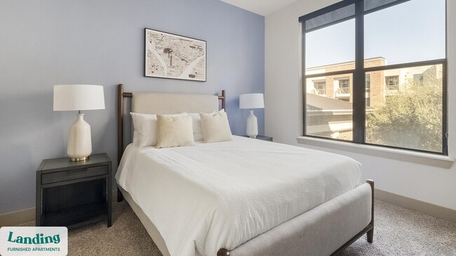 2626 Fountain View Dr