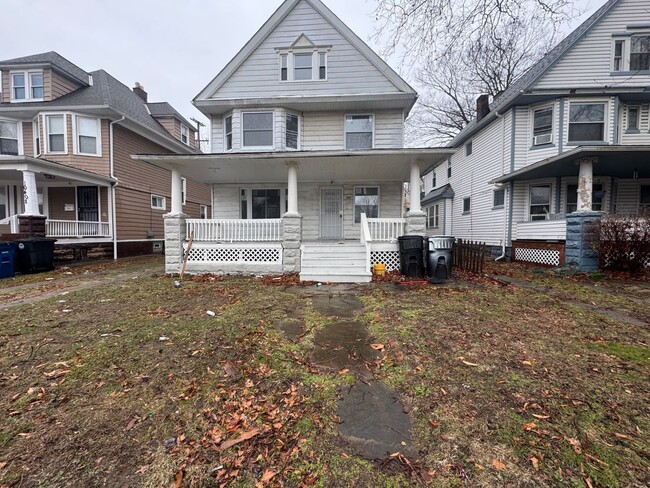 property at 10404 South Blvd