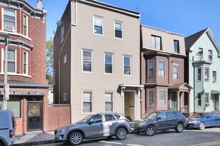 58 Bennington St, Unit 2 in Boston, MA - Building Photo