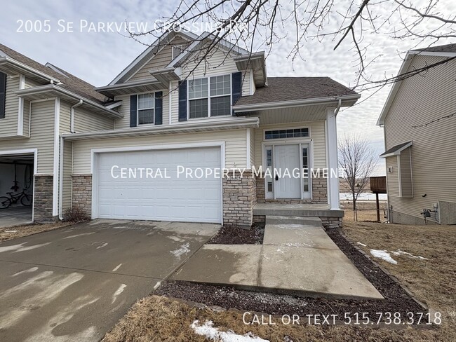 2005 SE Parkview Crossing Dr