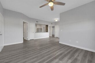 7255 W Sunset Rd, Unit 1087 in Las Vegas, NV - Building Photo - Building Photo