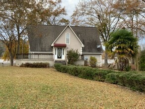 180 Swindall Cir in Rainbow City, AL - Building Photo - Building Photo