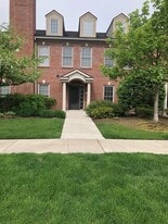 5748 Hampshire Ln in Ypsilanti, MI - Building Photo