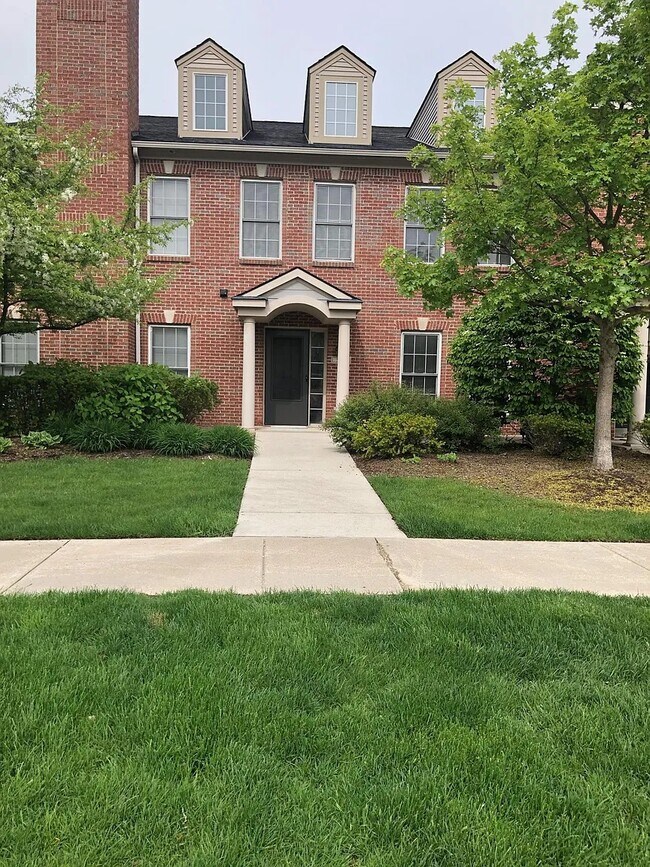 5748 Hampshire Ln Rentals in Ypsilanti, MI