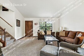1205 S Dahlia St in Denver, CO - Building Photo - Building Photo