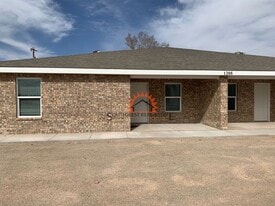 104 Wicks Ave in Clovis, NM - Building Photo