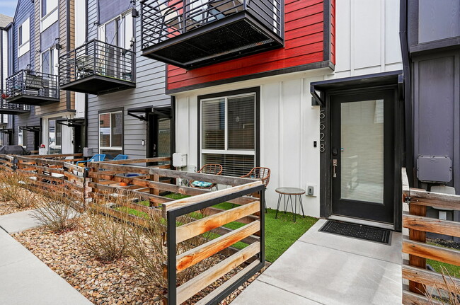 property at 5528 W 10th Pl