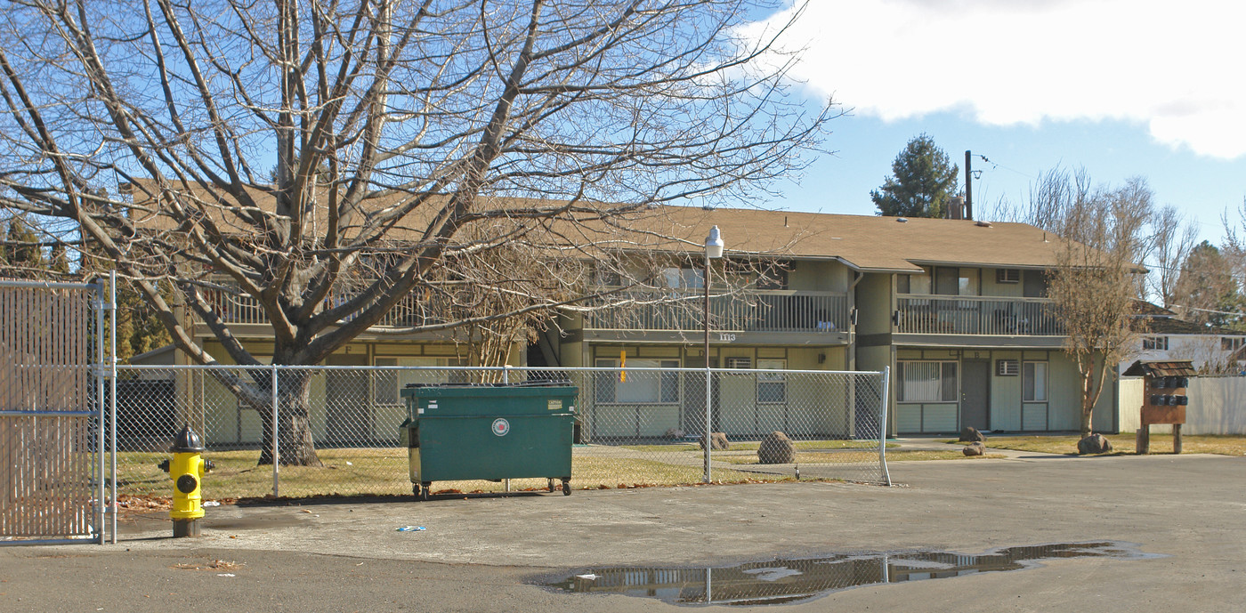 1113 S 18th Ave in Yakima, WA - Building Photo