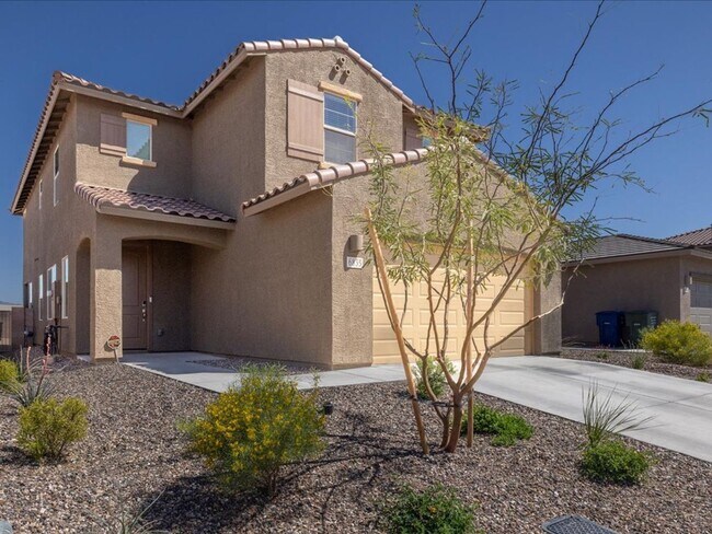 6835 E Paseo De Villalobos in Tucson, AZ - Building Photo - Building Photo