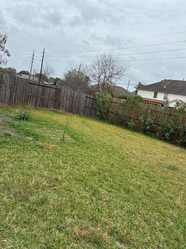 property at 9126 Kendale Dr