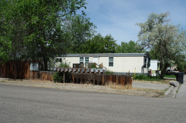 408 E 47th St in Garden City, ID - Building Photo - Building Photo