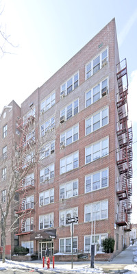 Venus Apartments in Flushing, NY - Building Photo - Building Photo