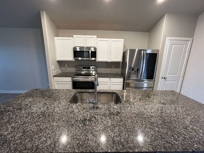 6904 Athens St in Timbercreek Canyon, TX - Building Photo - Building Photo