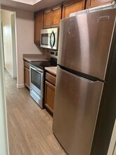 1136 E Villa Rita Dr in Phoenix, AZ - Foto de edificio - Building Photo