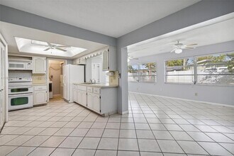 9431 NW 23rd St in Pembroke Pines, FL - Building Photo - Building Photo