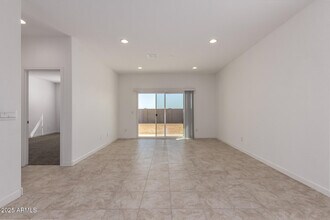 5617 E Axle Ave in San Tan Valley, AZ - Building Photo - Building Photo