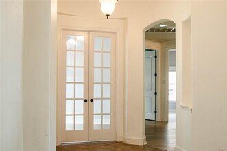 107 Fred Couples Dr in Round Rock, TX - Building Photo - Building Photo