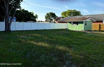 1930 Alma Dr in Melbourne, FL - Building Photo - Building Photo