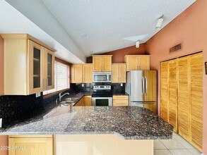 1630 N Matlock in Mesa, AZ - Building Photo - Building Photo