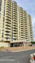 787 Ocean Ave, Unit 505 in Long Branch, NJ - Building Photo - Building Photo