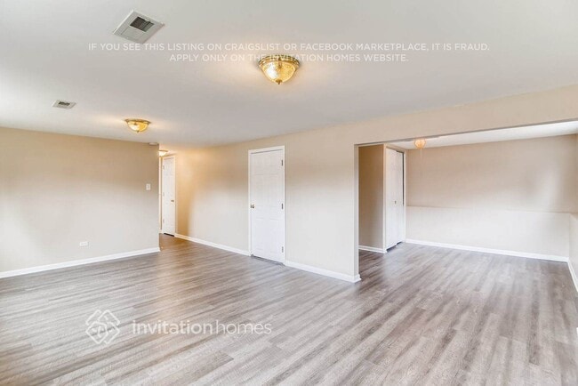 1381 Alberta Ct in Glendale Heights, IL - Building Photo - Building Photo