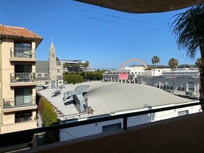 3861 Vinton Ave in Culver City, CA - Building Photo - Building Photo