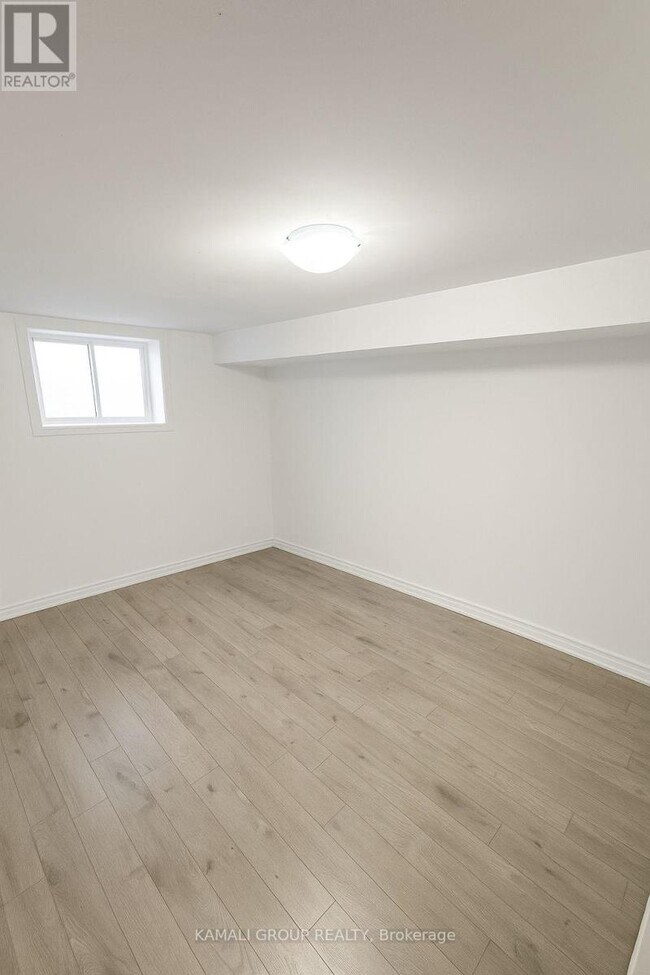 629 Gibb St in Oshawa, ON - Building Photo - Building Photo